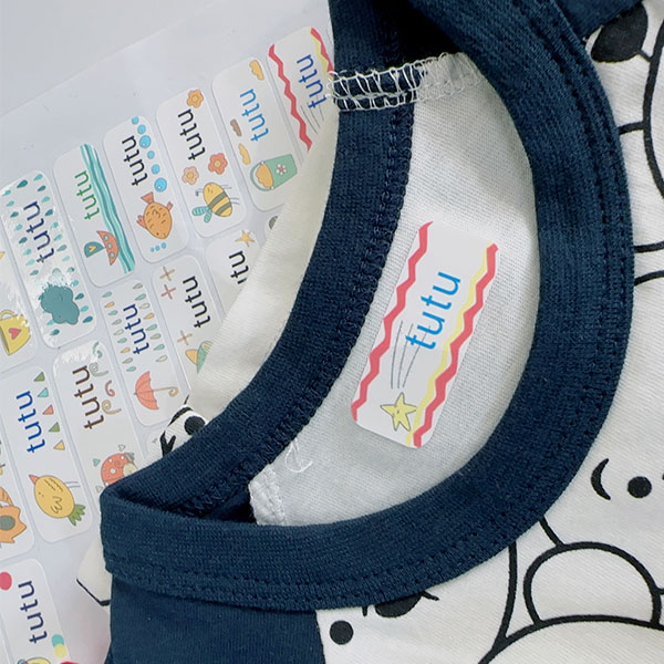 Autocollants de nom vide